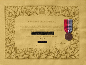 Medaglia_e_diploma_Infoibati