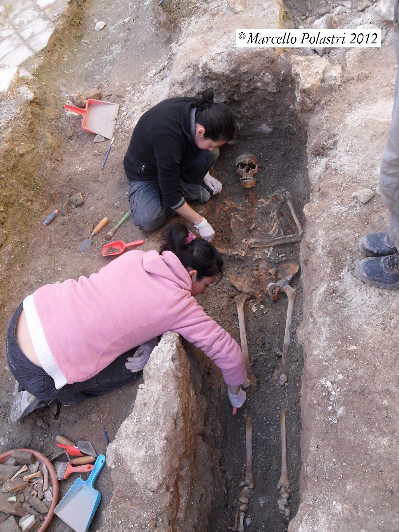 Scavo archeologico nel quartiere Marina a Cagliari