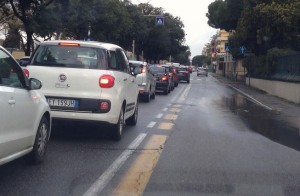 Auto_Traffico_viale_Poetto