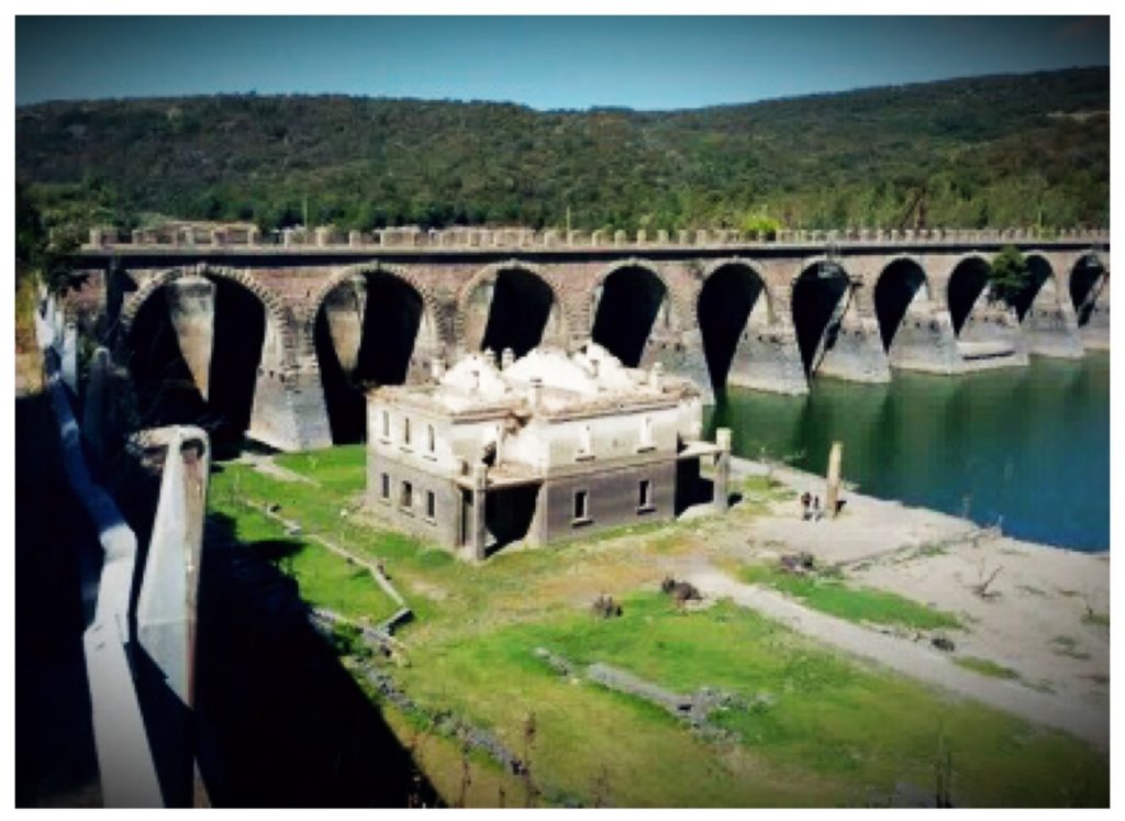 Casa capo centrale diga omodeo 