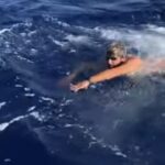 Gabriele Catta nuota nel Mediterraneo per una gara di solidarietà